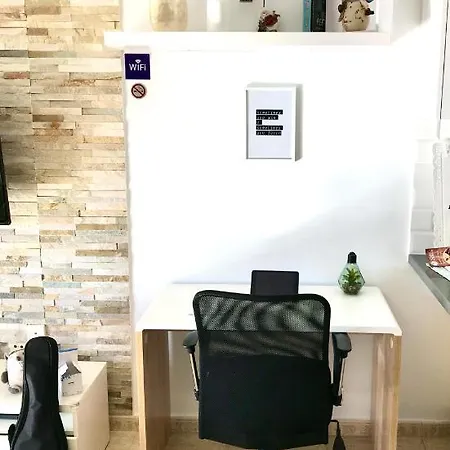 Casa Krisma, Fabulous Modern Spacious 2 Bedrooms Apartment, Remote Work, Fast Wifi, Parking And Ac Costa Adeje (Tenerife)