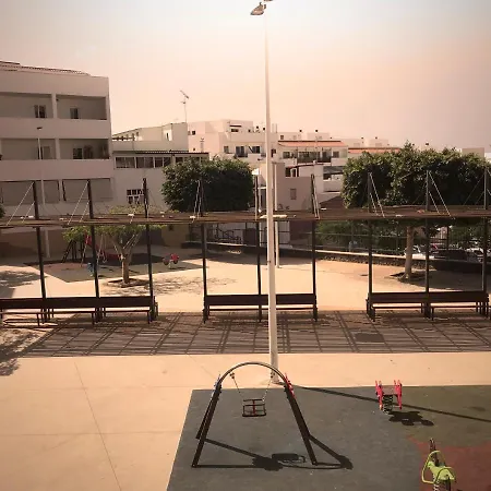 Casa Krisma, Fabulous Modern Spacious 2 Bedrooms Apartment, Remote Work, Fast Wifi, Parking And Ac *